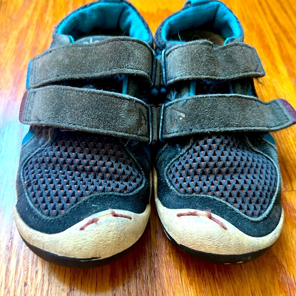 PLAE kids sneakers